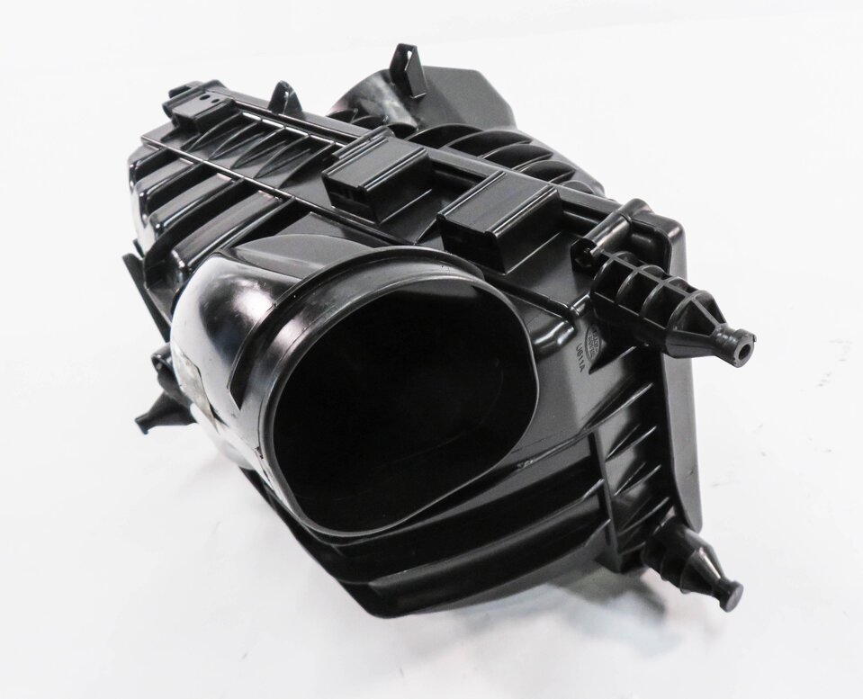 Thumbnail 6: 15-19 RANGE ROVER SPORT DISCOVERY (L405 L462 L494) 3.0L - LEFT AIR FILTER BOX
