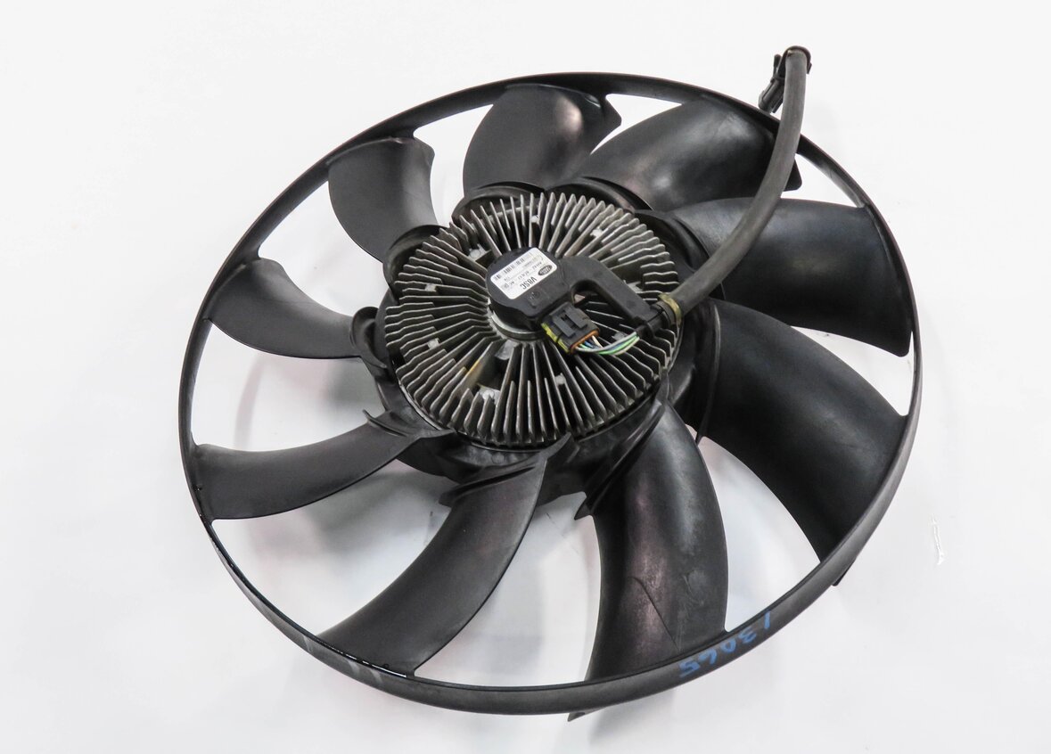 Thumbnail 5: 2010-2018 RANGE ROVER SPORT LR4 - 3.0L / 5.0L SUPERCHARGED ENGINE COOLING FAN