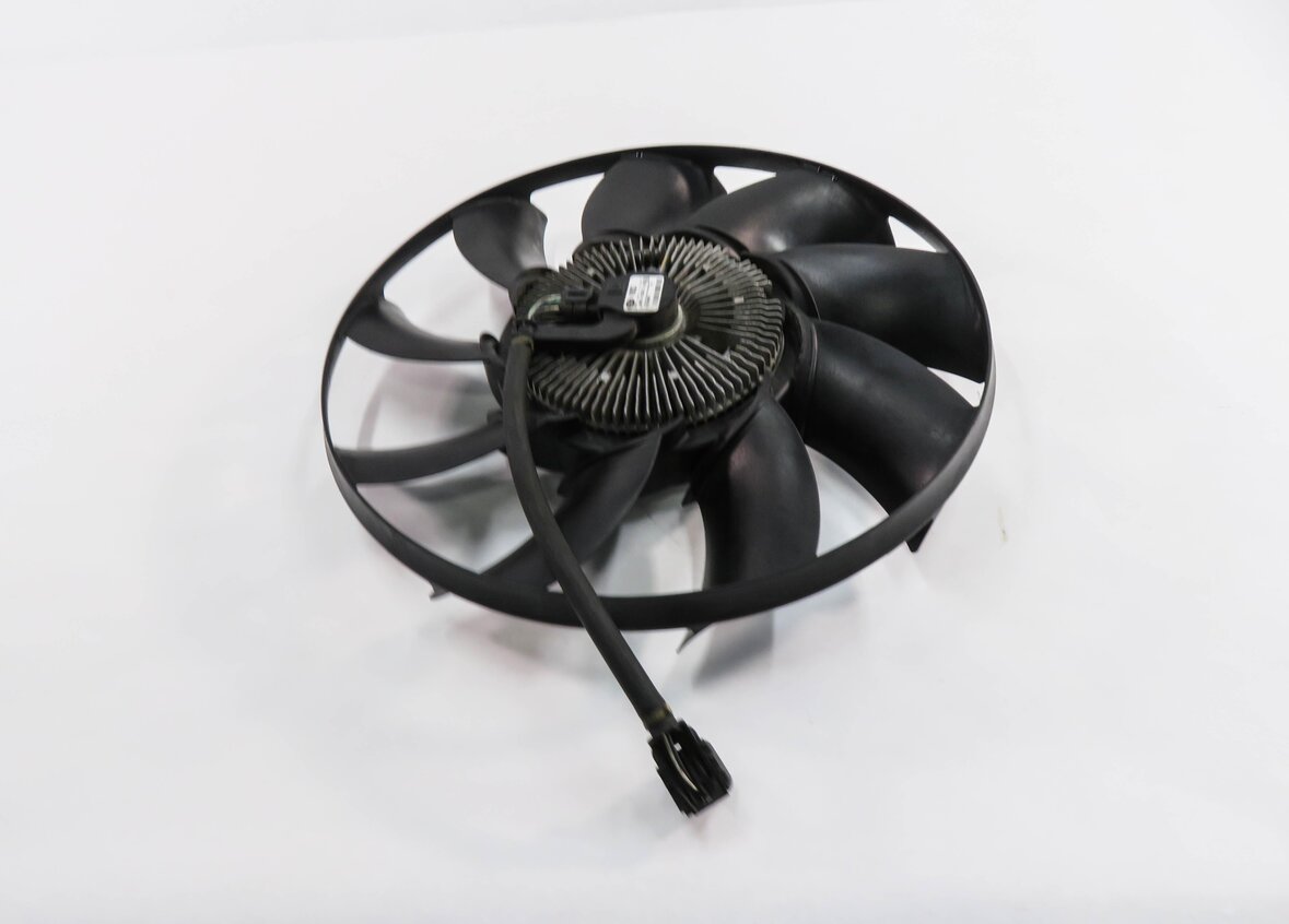 Thumbnail 7: 2010-2018 RANGE ROVER SPORT LR4 - 3.0L / 5.0L SUPERCHARGED ENGINE COOLING FAN