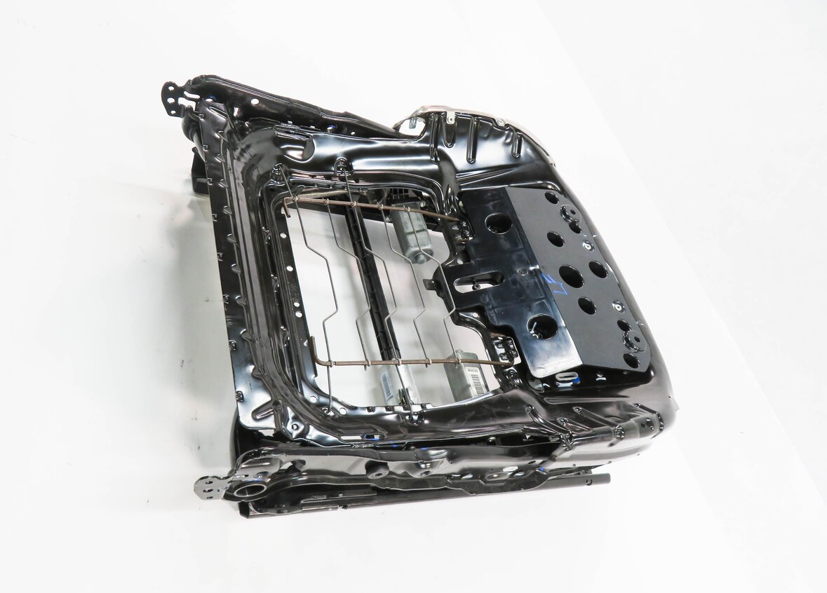 Thumbnail 3: 2015 RANGE ROVER SPORT (L494) LEFT FRONT DRIVER SEAT TRACK w/ MOTORS