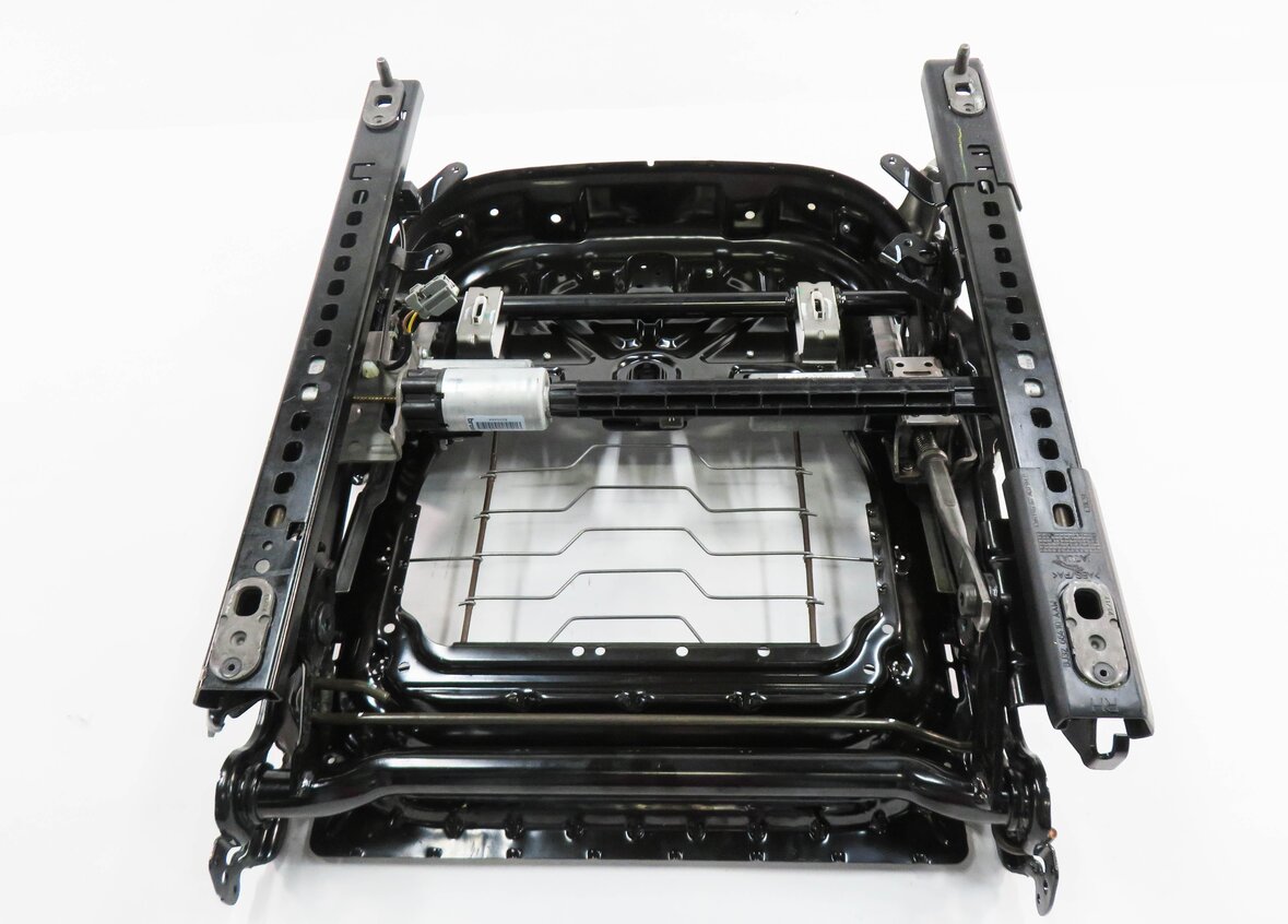 Thumbnail 7: 2015 RANGE ROVER SPORT (L494) LEFT FRONT DRIVER SEAT TRACK w/ MOTORS