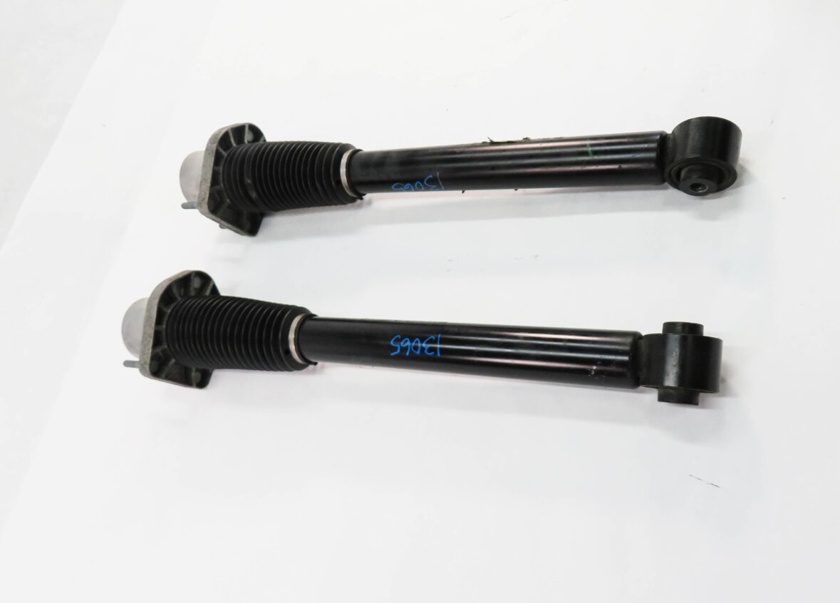 Thumbnail 4: 2015 RANGE ROVER SPORT (L494) LEFT & RIGHT REAR SUSPENSION SHOCK STRUT SET-2