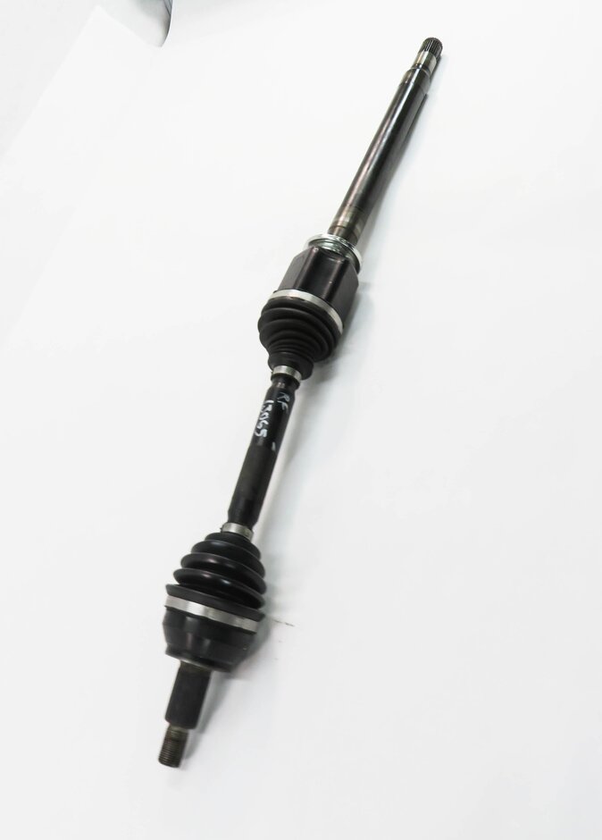 Thumbnail 4: 14-20 RANGE ROVER SPORT (L494) RIGHT FRONT PASSENGER AXLE SHAFT (1 SPEED T-CASE)