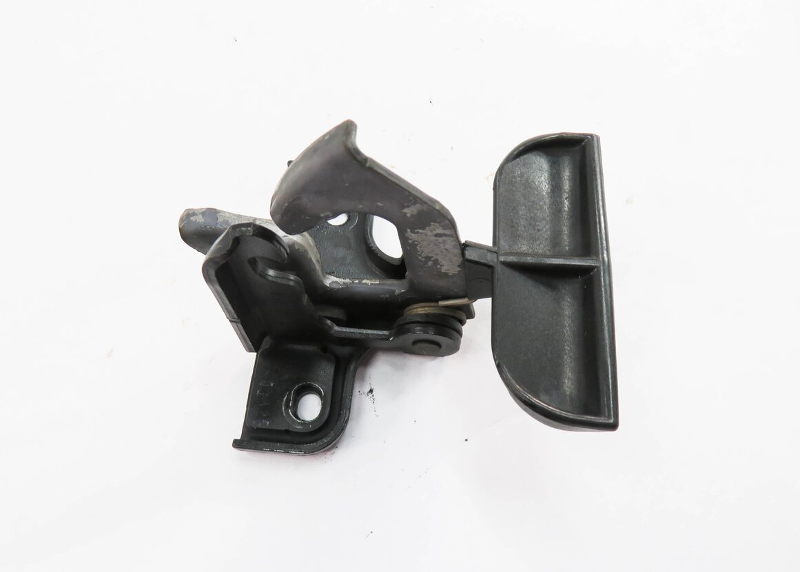 Thumbnail 6: 2006 MERCEDES CLS55 AMG (C219) FRONT HOOD SAFETY LATCH SPRING SET-3