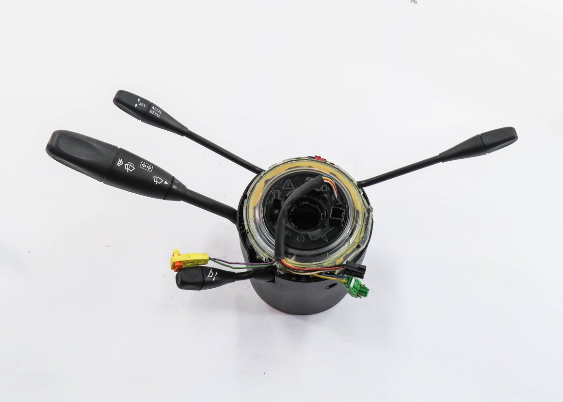 Thumbnail 2: 2006 MERCEDES CLS55 AMG (W219) STEERING COLUMN COMBINATION SWITCH w/ SPRING