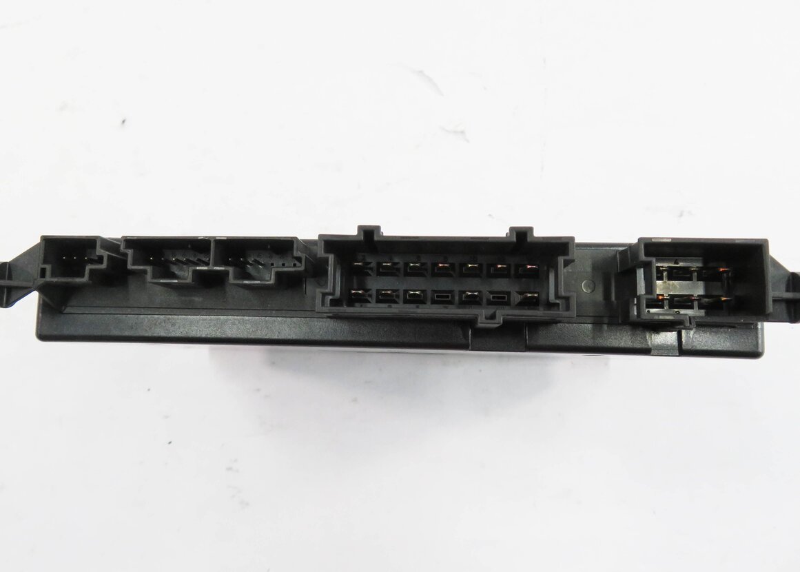 Thumbnail 7: 2006 MERCEDES CLS55 AMG (C219) LEFT FRONT DRIVER SEAT CONTROL MODULE
