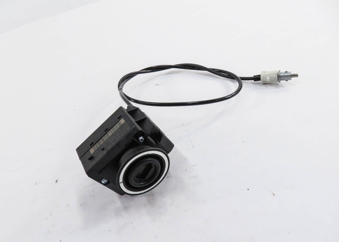 03-09 MERCEDES E300 E320 E500 CLS55 CLS63 CLS500 CLS550 KEYLESS IGNITION MODULE