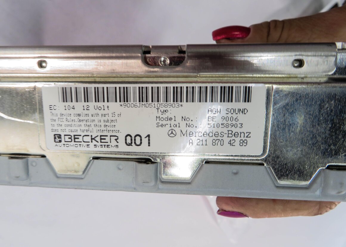 Thumbnail 7: 2006 MERCEDES CLS55 AMG (C219) RADIO STEREO LOGIC-7 AUDIO AMP AMPLIFIER