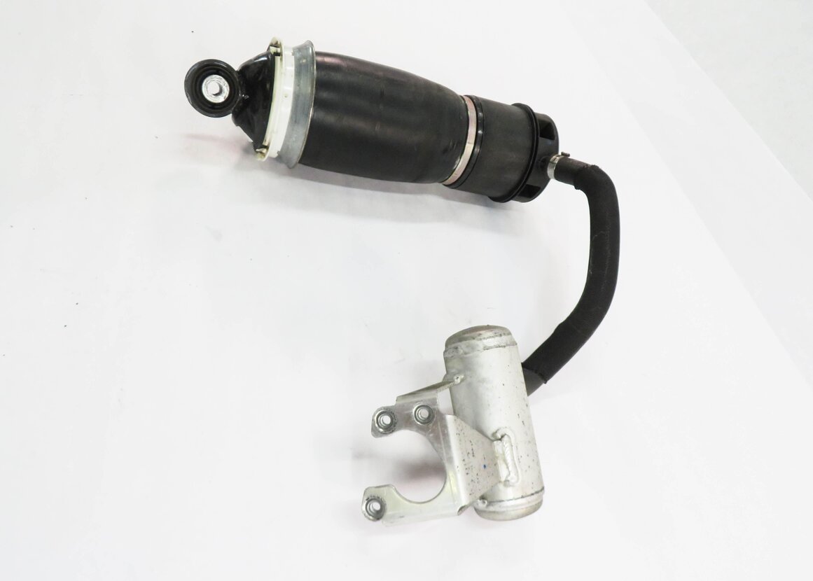 Thumbnail 3: 04-11 MERCEDES BENZ E55 E63 CLS55 CLS63 AMG (W211 W219) RIGHT REAR AIR SPRING