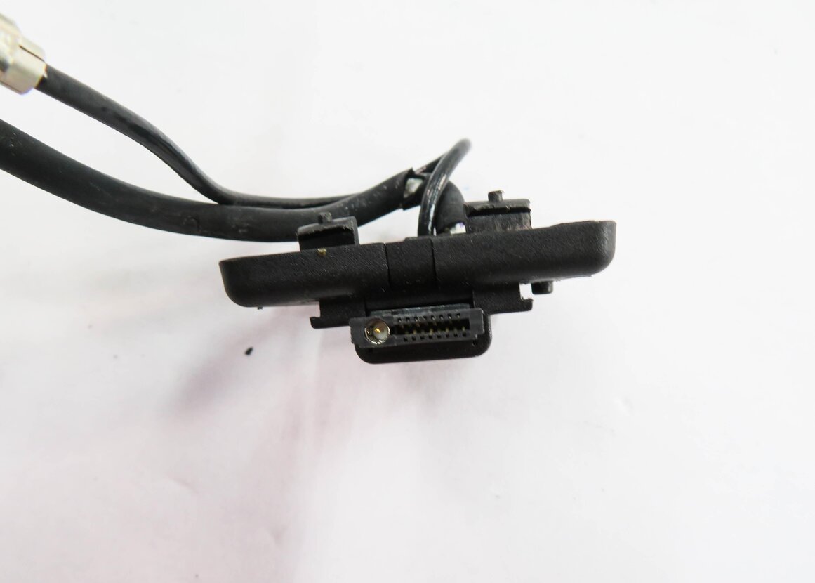 Thumbnail 6: 2006 MERCEDES CLS55 AMG (C219) BLUETOOTH CRADLE ADAPTER w/ HARNESS