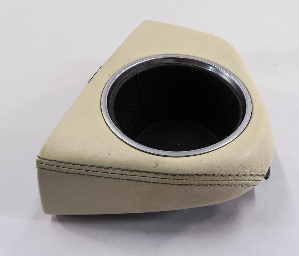 Thumbnail 4: 2010 PORSCHE PANAMERA (970 G1) FRONT CENTER CONSOLE CUP HOLDER (CREAM LEATHER)