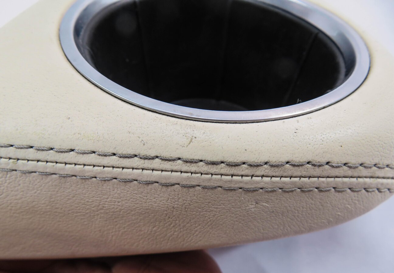 Thumbnail 9: 2010 PORSCHE PANAMERA (970 G1) FRONT CENTER CONSOLE CUP HOLDER (CREAM LEATHER)