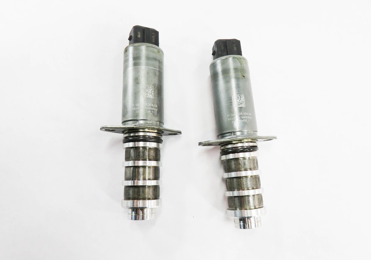 Thumbnail 3: 2010 PORSCHE PANAMERA (970 G1) 4.8L M48 TURBO ENGINE - VVT CAMSHAFT SOLENOID SET