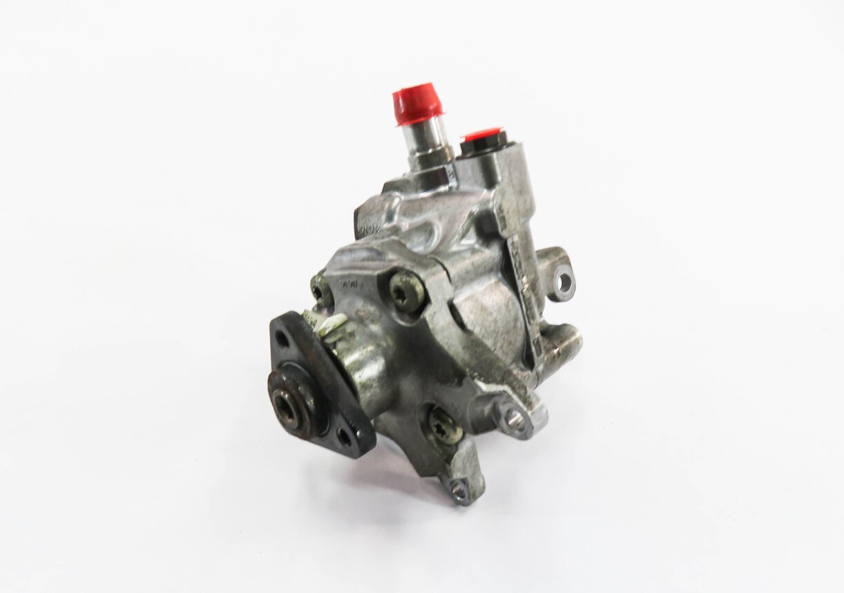 2010-2016 PORSCHE PANAMERA (970 G1) 3.6L / 4.8L ENGINE - POWER STEERING PUMP