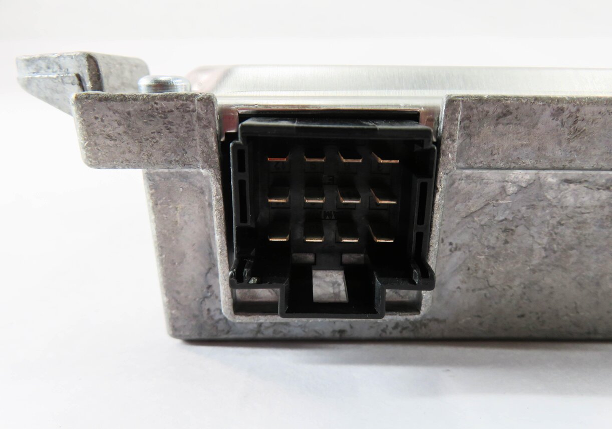 Thumbnail 5: 2010 PORSCHE PANAMERA (970 G1) RADIO STEREO SUB SUBWOOFER AMP AMPLIFIER (ASK)
