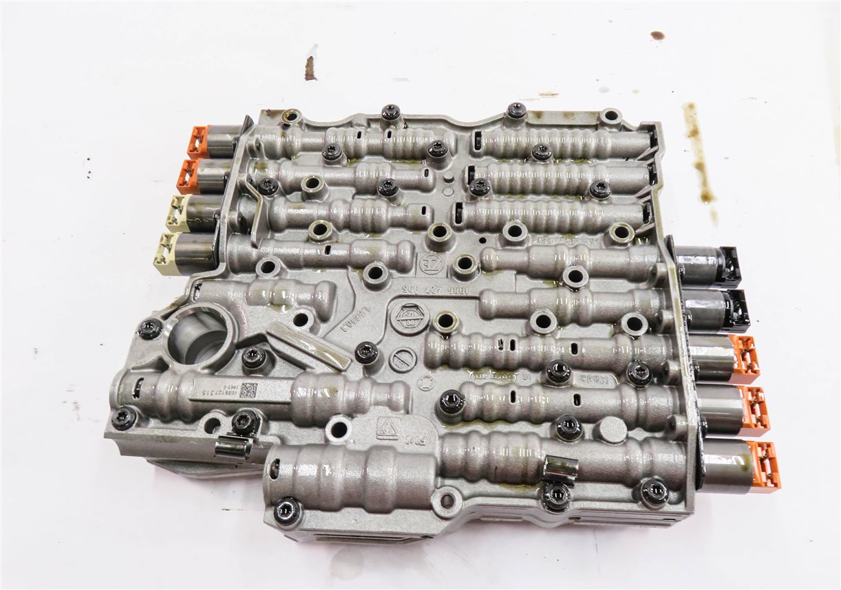 Thumbnail 7: 10-13 PORSCHE PANAMERA TURBO (970 G1) AWD PDK DCT AUTO TRANSMISSION VALVE BODY