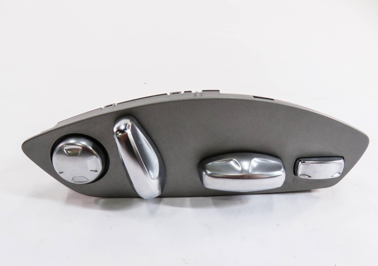Thumbnail 3: 2010 PORSCHE PANAMERA (970 G1) RIGHT FRONT PASSENGER SEAT ADJUSTMENT SWITCH