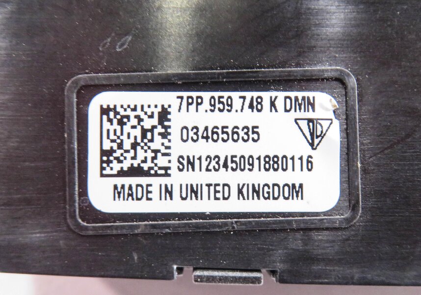 Thumbnail 6: 2010 PORSCHE PANAMERA (970 G1) RIGHT FRONT PASSENGER SEAT ADJUSTMENT SWITCH