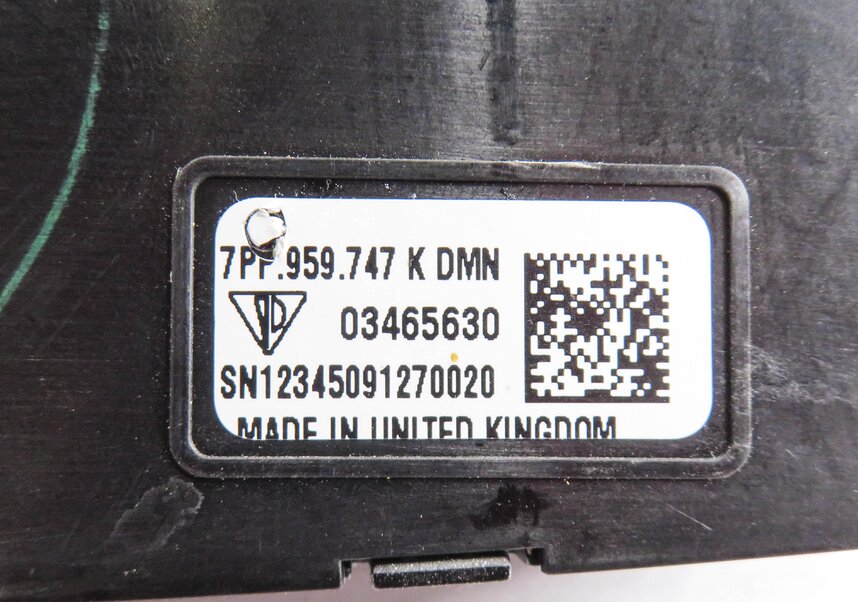 Thumbnail 6: 2010 PORSCHE PANAMERA (970 G1) LEFT FRONT DRIVER SEAT ADJUSTMENT SWITCH