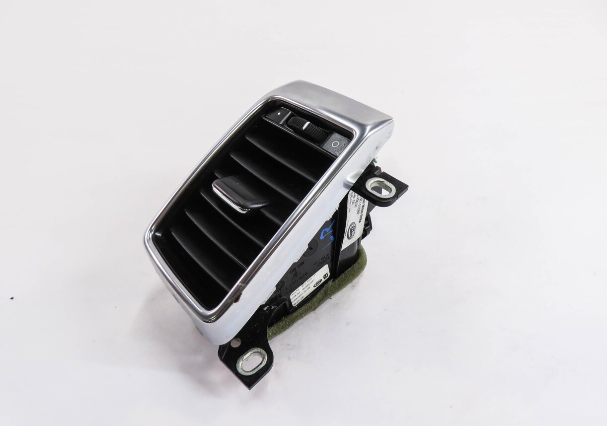 Thumbnail 2: 2010 PORSCHE PANAMERA (970 G1) LEFT REAR HEATER A/C AIR VENT