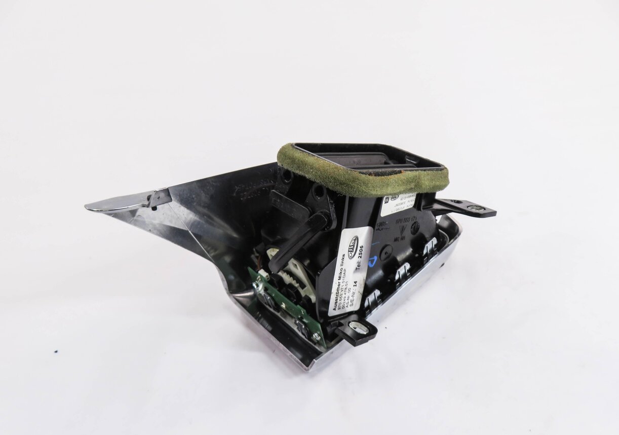 Thumbnail 4: 2010 PORSCHE PANAMERA (970 G1) LEFT REAR HEATER A/C AIR VENT