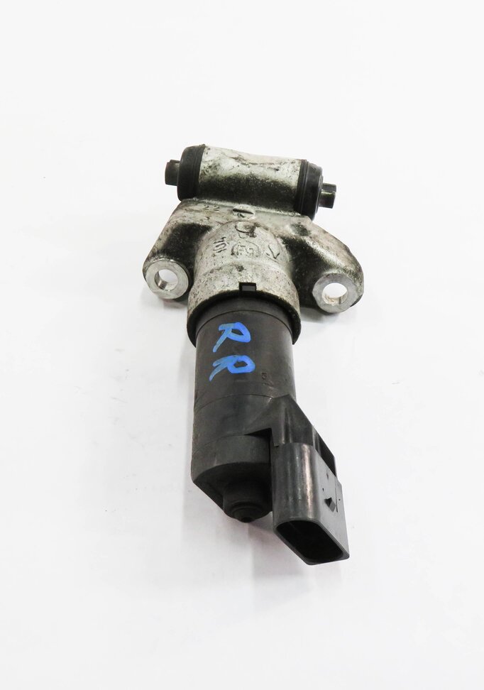 Thumbnail 2: 2010 PORSCHE PANAMERA (970 G1) RIGHT PASSENGER REAR PARKING BRAKE ACTUATOR MOTOR