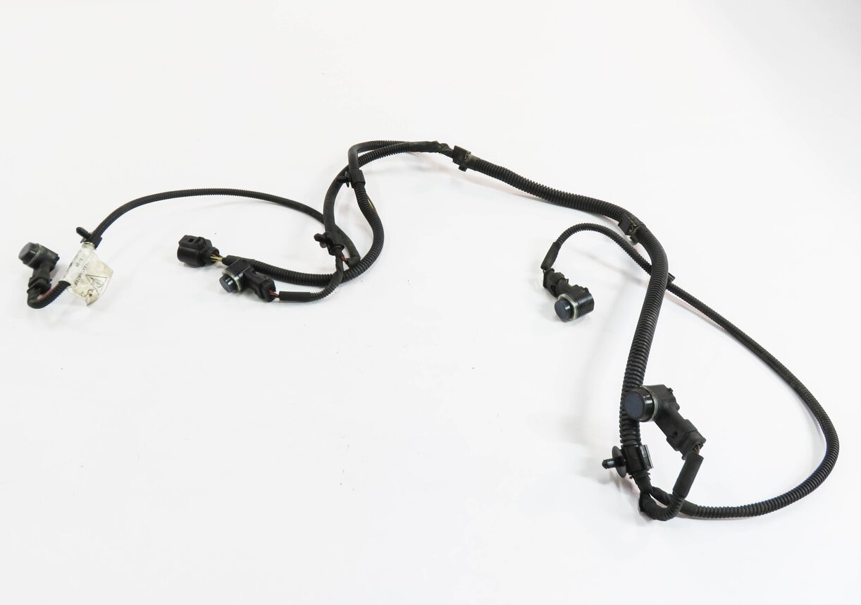 Thumbnail 2: 2010 PORSCHE PANAMERA (970 G1) REAR PDC SENSOR SET w/ HARNESS (YACHTING BLUE)