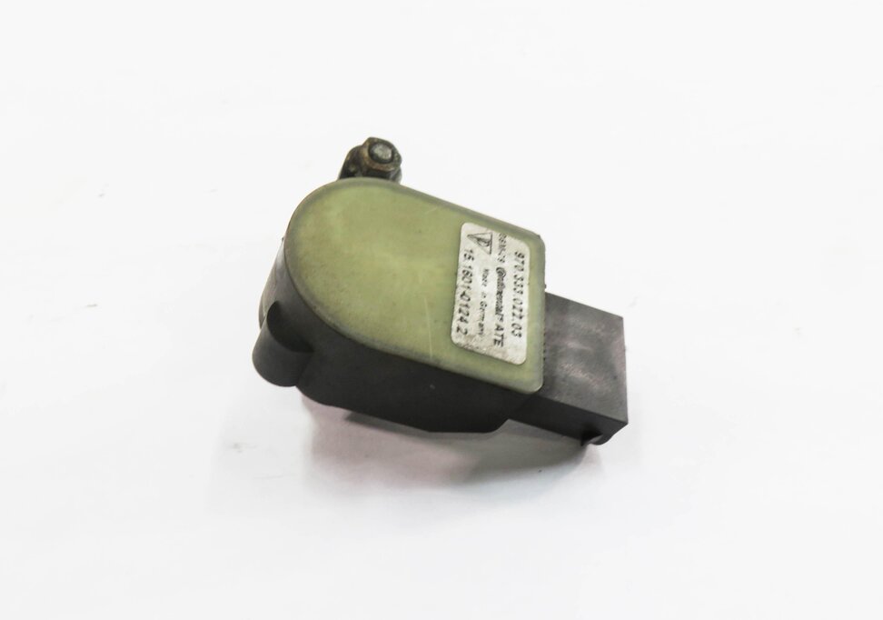 Thumbnail 2: 2010 PORSCHE PANAMERA (970 G1) RIGHT REAR SUSPENSION HEIGHT LEVEL SENSOR