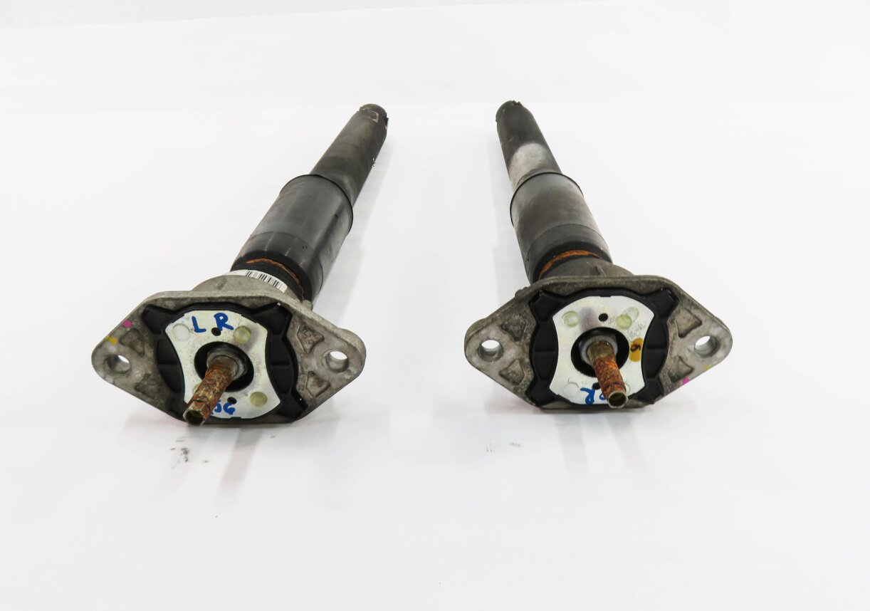 Thumbnail 6: 2010 PORSCHE PANAMERA (970 G1) REAR SUSPESNION SHOCK STRUT SET-2