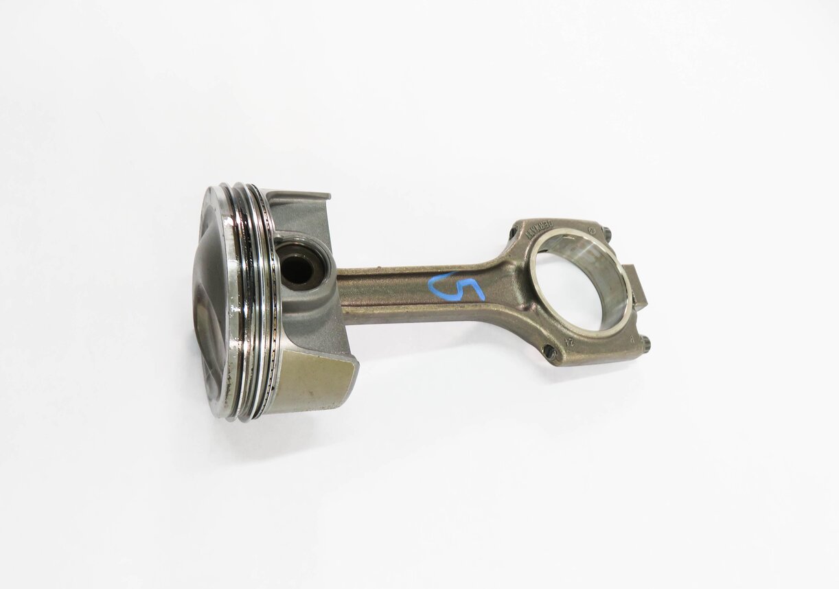 Thumbnail 3: 2008-2012 PORSCHE CAYENNE PANAMERA (957 958 970 G1) 4.8L TURBO - RIGHT PISTON
