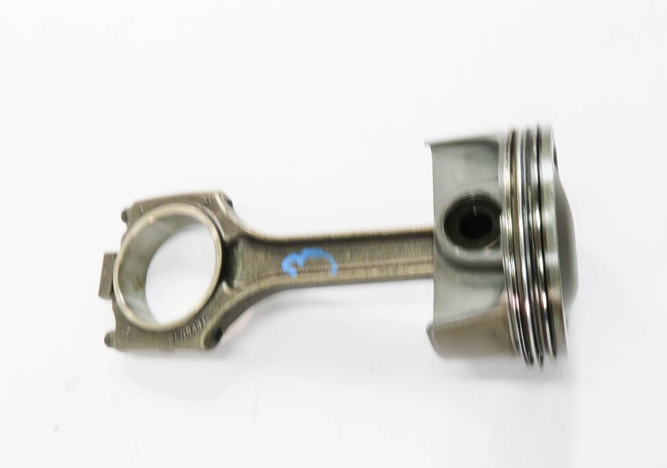 Thumbnail 3: 2008-2012 PORSCHE CAYENNE PANAMERA (957 958 970 G1) 4.8L TURBO - RIGHT PISTON