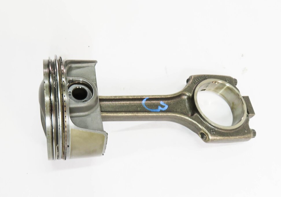 Thumbnail 4: 2008-2012 PORSCHE CAYENNE PANAMERA (957 958 970 G1) 4.8L TURBO - RIGHT PISTON