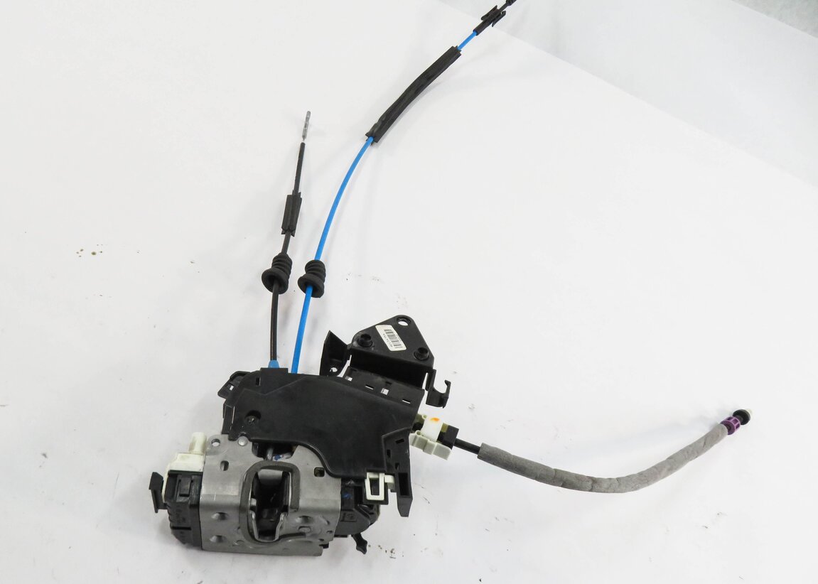 Thumbnail 5: 2010-2011 MERCEDES C300 C350 E350 E550 (W204 W212) LEFT REAR KEYLESS DOOR LATCH