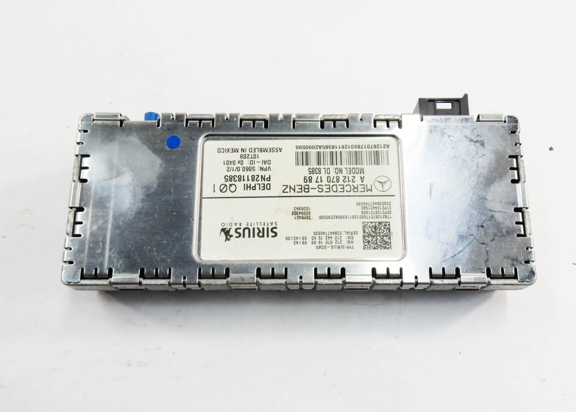 Thumbnail 5: 10-16 MERCEDES C250 C300 C350 E350 E550 GLK350 ML350 - SIRIUS SATELLITE RECEIVER