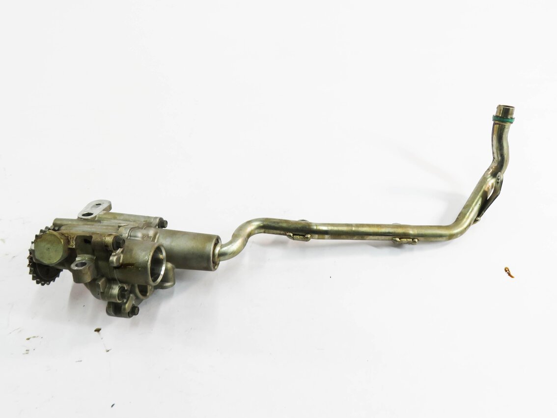 Thumbnail 5: 2010 RANGE ROVER (L322) 5.0L AJ133 V8 ENGINE - OIL PUMP w/ PICKUP TUBE