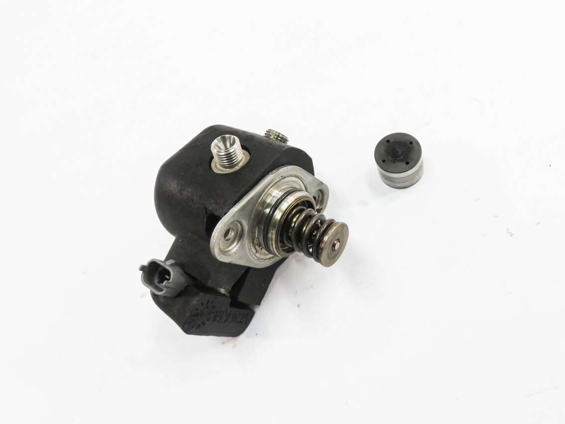 Thumbnail 1: 10-17 LR4 RANGE ROVER SPORT (L322 L320 L405 L494) 3.0L 5.0L MECHANICAL FUEL PUMP