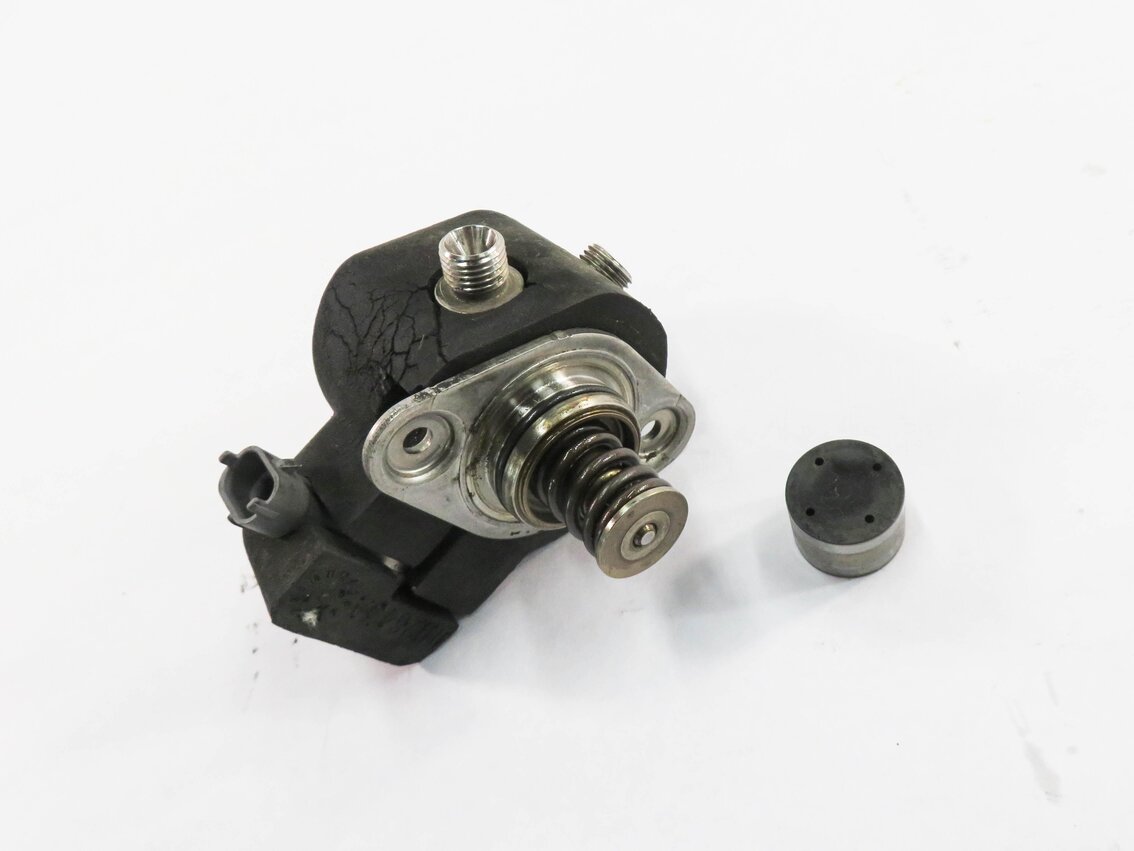 Thumbnail 1: 10-17 LR4 RANGE ROVER SPORT (L322 L320 L405 L494) 3.0L 5.0L MECHANICAL FUEL PUMP