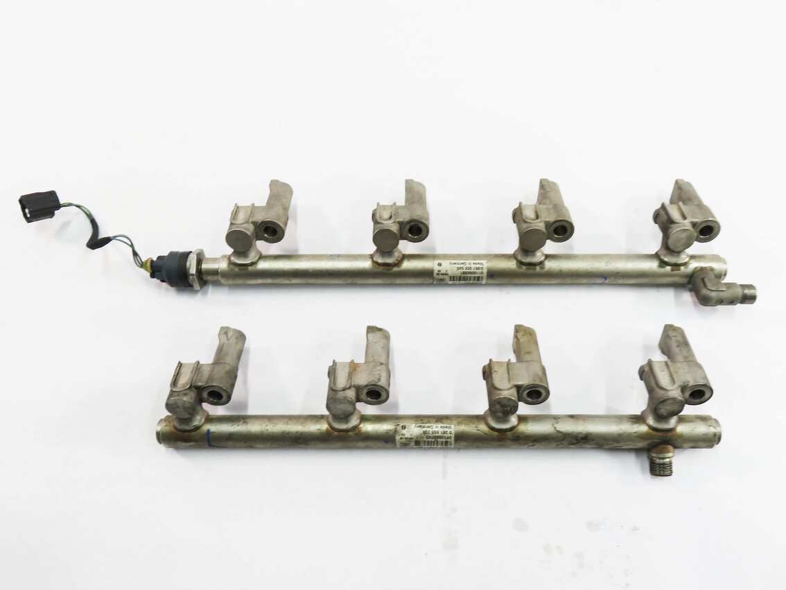 Thumbnail 5: 2010 RANGE ROVER (L322) 5.0L AJ133 V8 ENGINE - FUEL RAIL SET