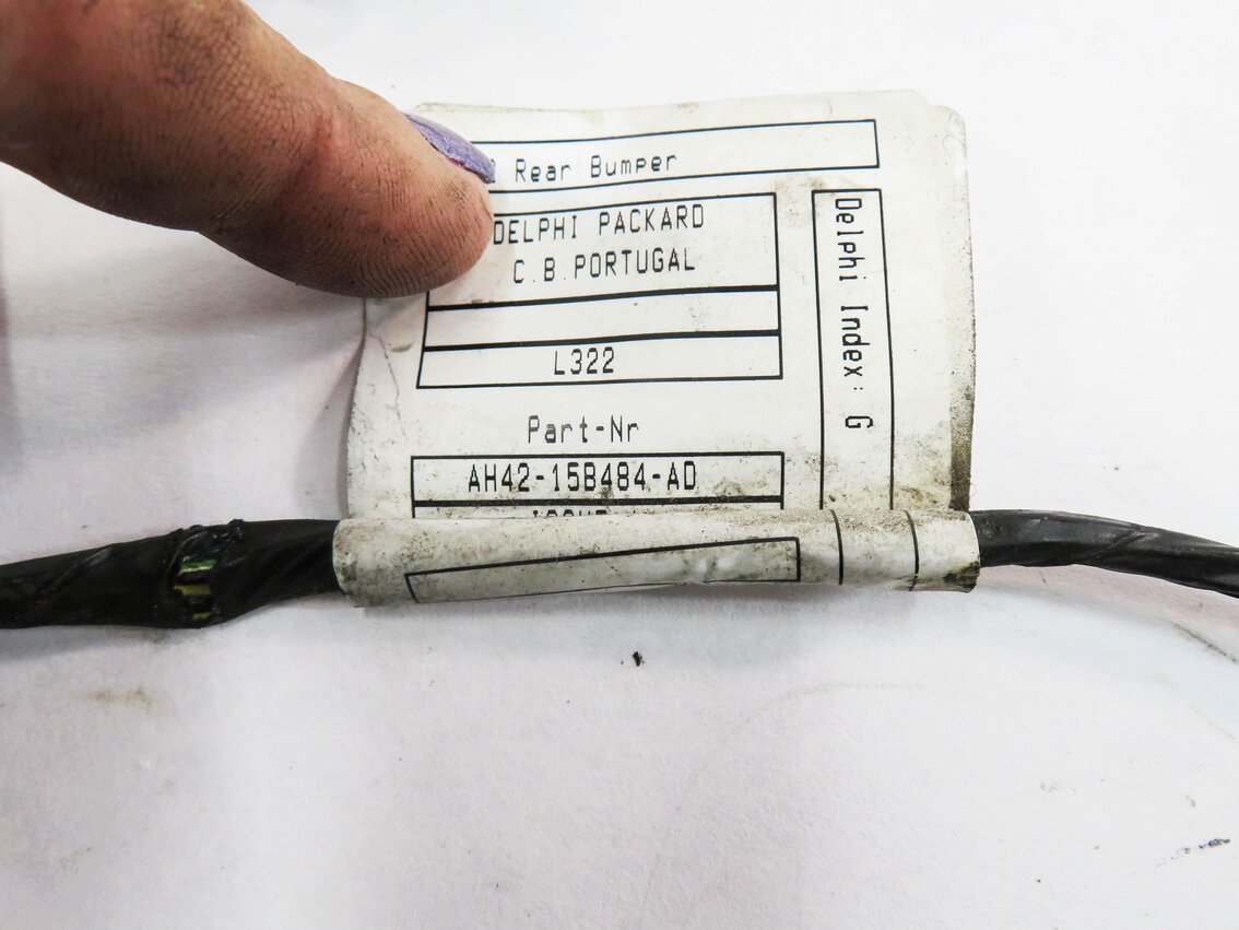 Thumbnail 5: 2010 RANGE ROVER (L322) REAR PDC PARK DISTANCE SENSOR SET w/ HARNESS (SAND 824)