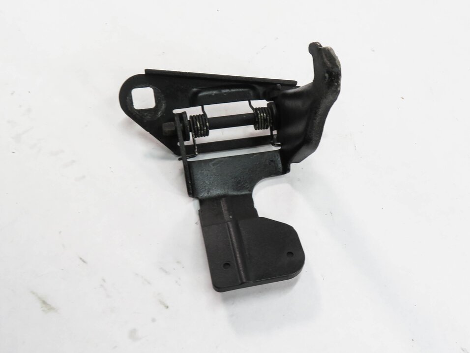 Thumbnail 5: 2010 RANGE ROVER (L322) FRONT HOOD SAFETY LATCH CATCH HOOK RELEASE LEVER