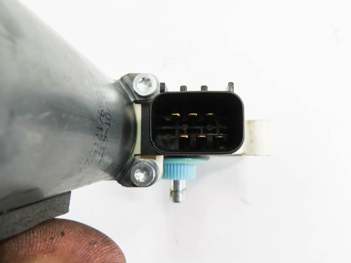Thumbnail 6: 2010-2012 RANGE ROVER (L322) RIGHT FRONT PASSENGER DOOR POWER WINDOW MOTOR