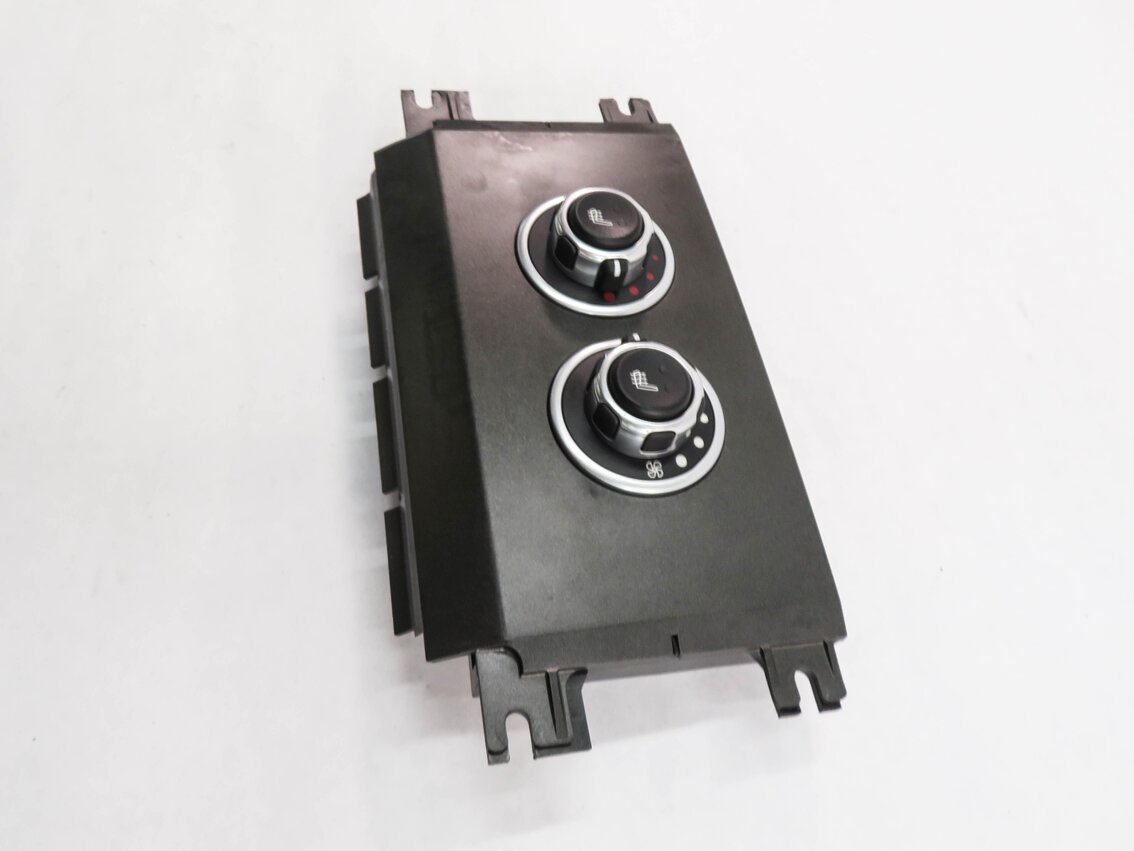Thumbnail 4: 2010-2012 RANGE ROVER (L322) REAR HEATER A/C CLIMATE TEMPERATURE CONTROL PANEL