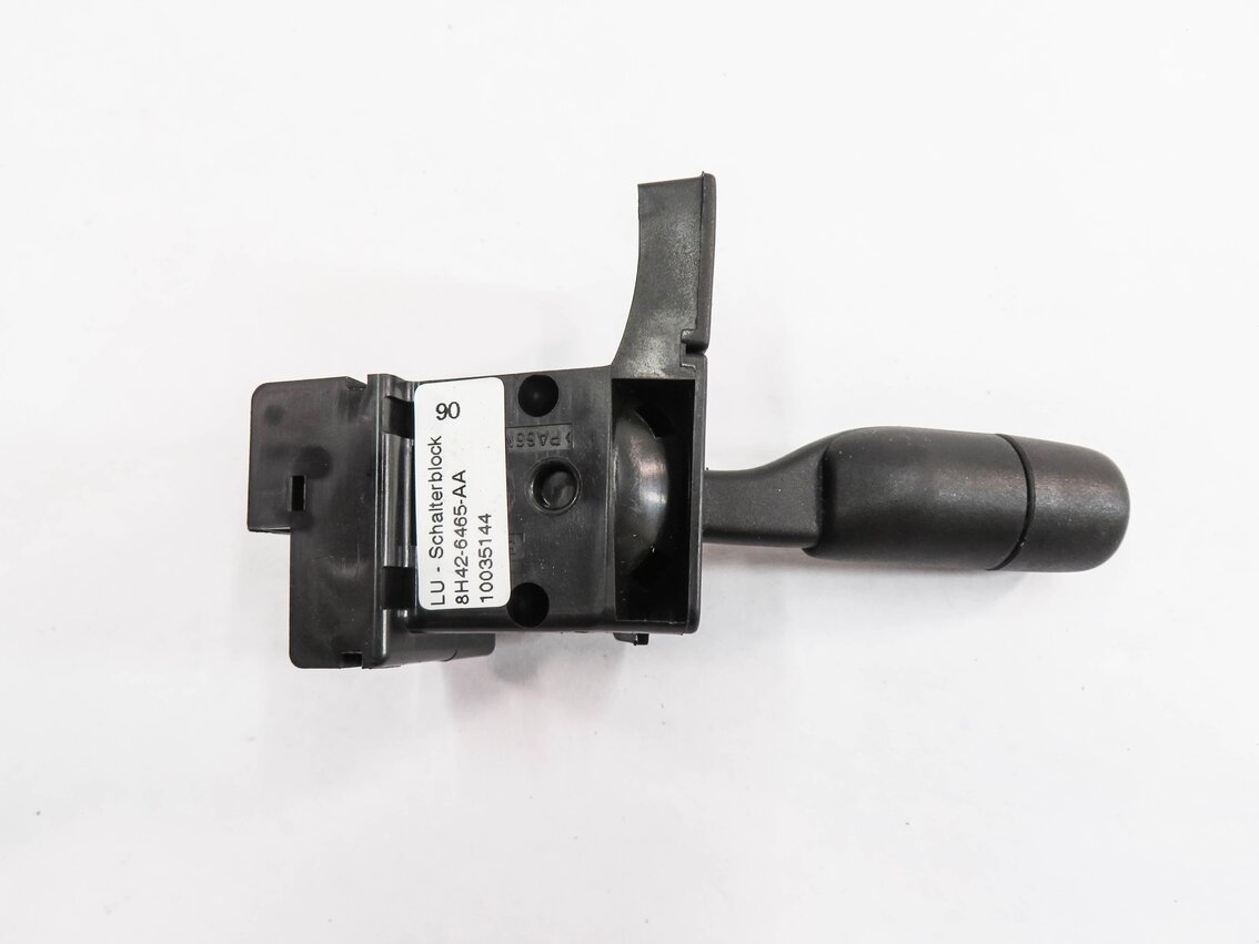 Thumbnail 5: 2010 RANGE ROVER (L322) STEERING COLUMN ADJUSTMENT SWITCH