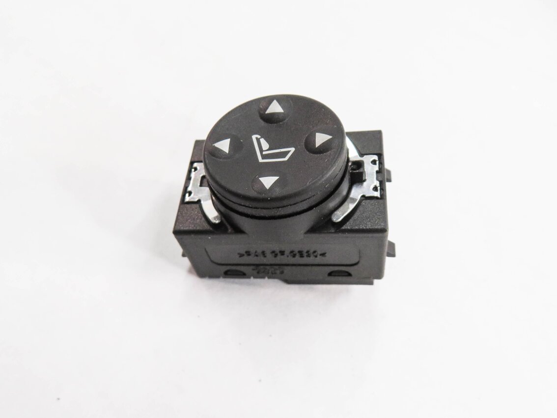 Thumbnail 4: 2010 RANGE ROVER (L322) RIGHT FRONT PASSENGER SEAT ADJUSTMENT SWITCH