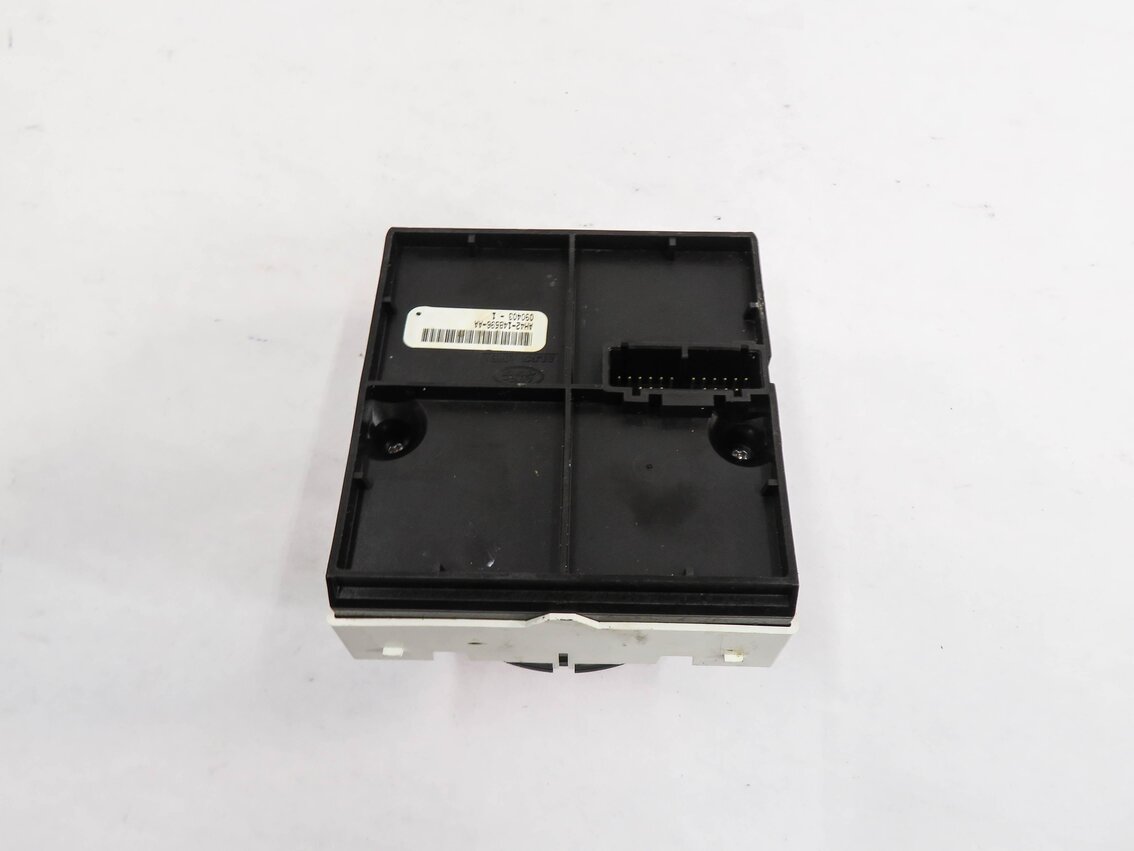 Thumbnail 7: 2010-2013 LAND ROVER LR4 RANGE ROVER SPORT (L320) TERRAIN CONTROL SWITCH