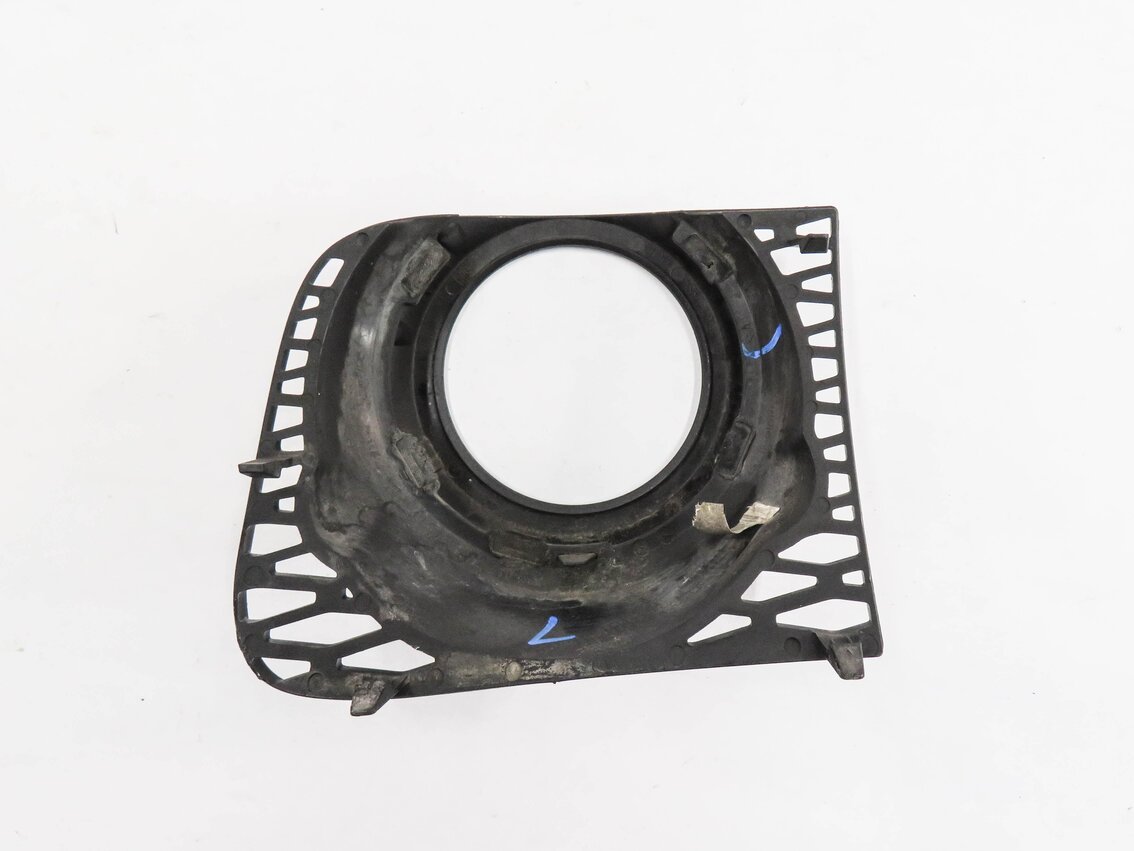 Thumbnail 7: 2010 RANGE ROVER (L322) LEFT FRONT DRIVER FOGLIGHT GRILLE TRIM