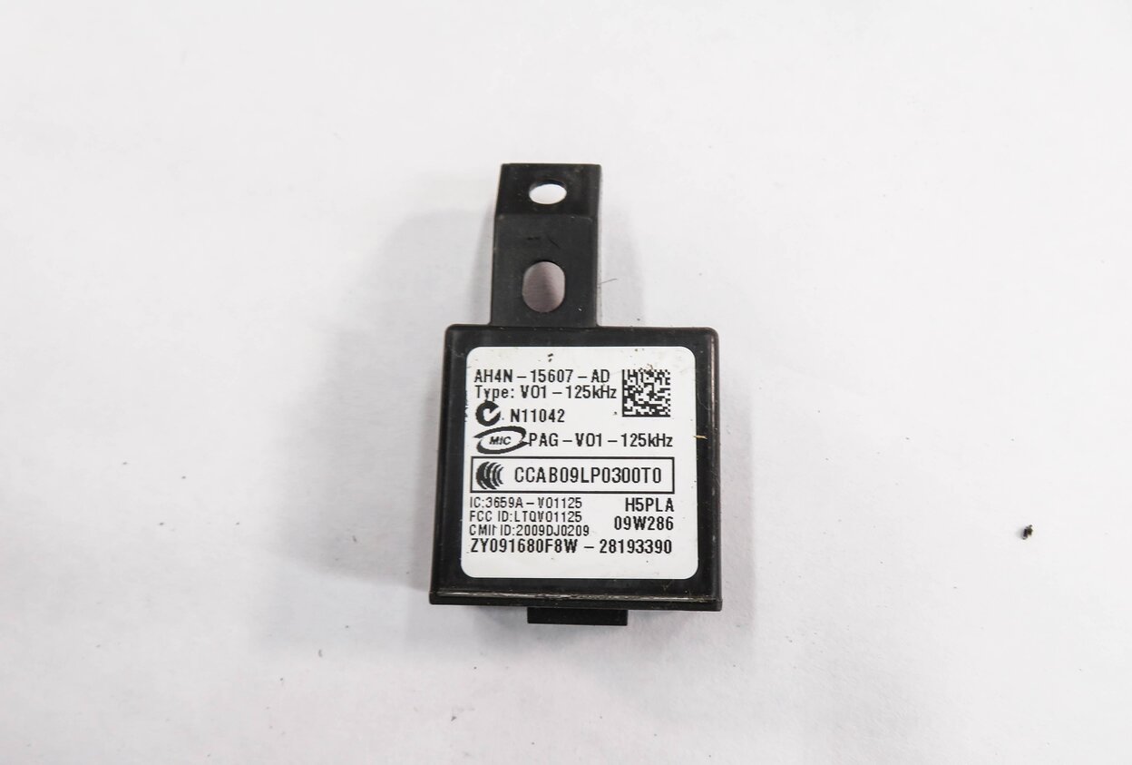 Thumbnail 8: 10-12 RANGE ROVER (L322) 5.0L ENGINE ECM BCM IMMOBILIZER MODULE KEY SET (NON SC)