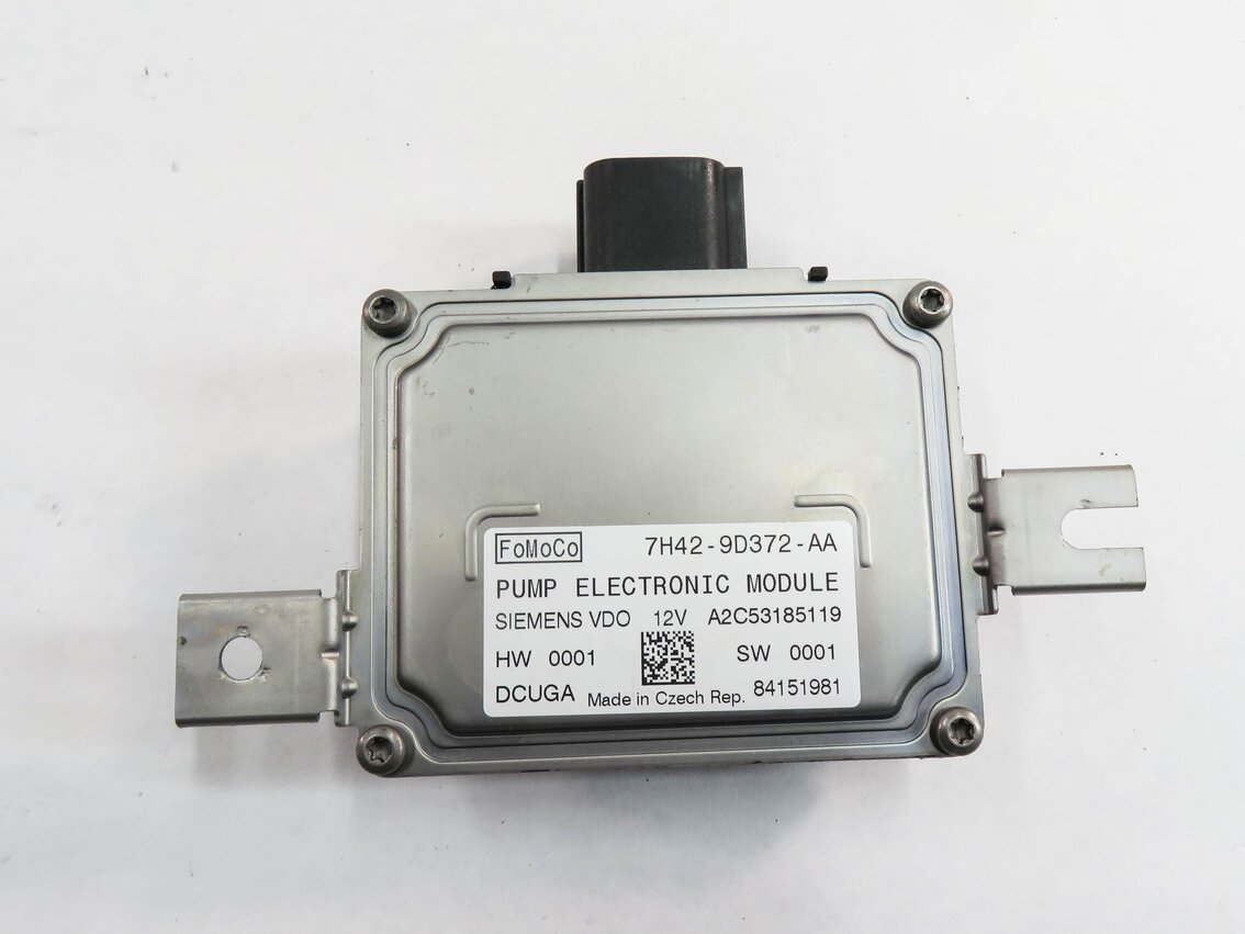Thumbnail 5: 2010 RANGE ROVER (L322) FUEL PUMP CONTROL MODULE