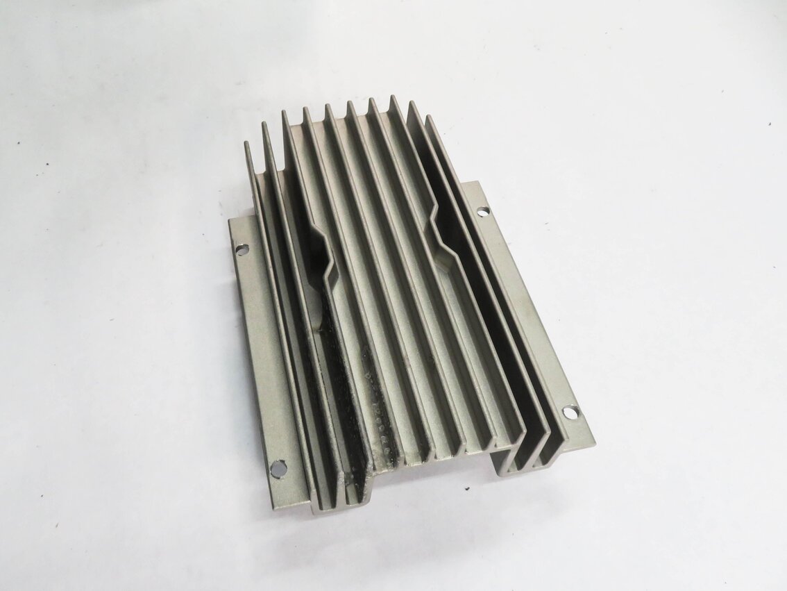 Thumbnail 4: 2010 RANGE ROVER (L322) RADIO STEREO LOGIC-7 SUB SUBWOOFER AMP AMPLIFIER