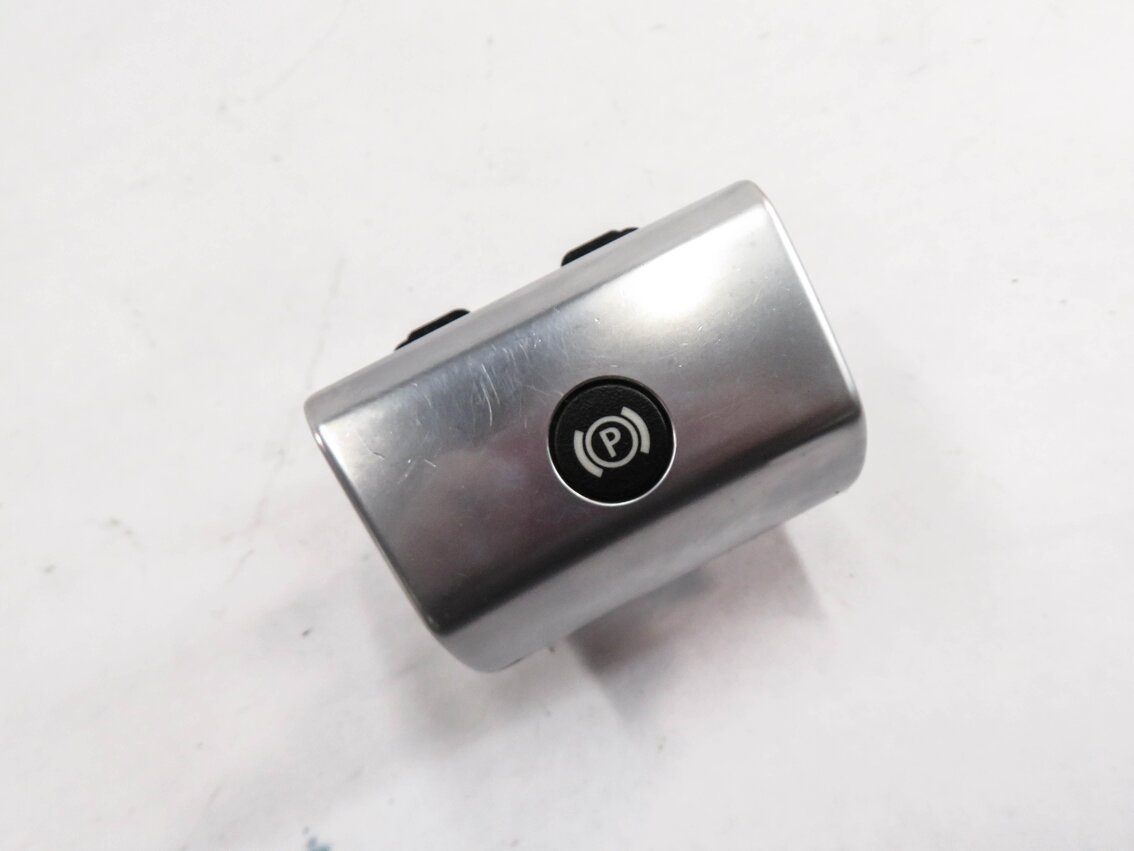 2010 RANGE ROVER (L322) PARKING BRAKE SWITCH BUTTON